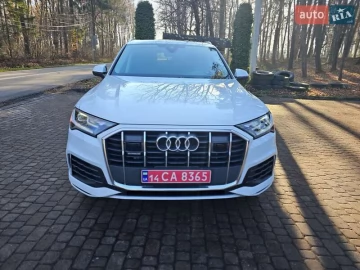 Авто Audi Q7 2023 № 7370320