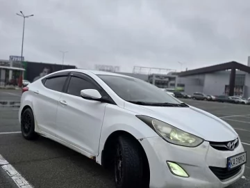 Авто Hyundai Elantra 2013 № 7370812