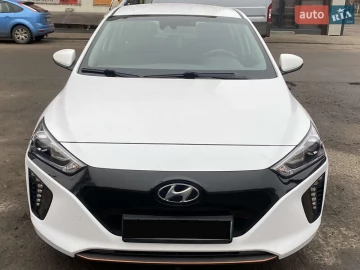 Авто Hyundai Ioniq 2018 № 7370856