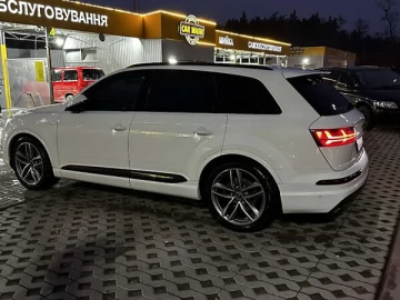 Авто Audi Q7 2016 № 7370905