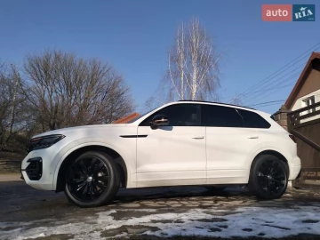 Авто Volkswagen Touareg 2020 № 7370911