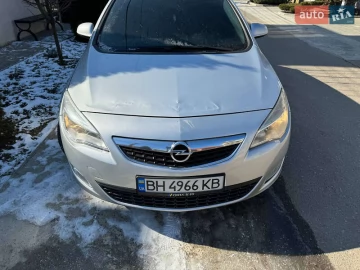 Авто Opel Astra 2011 № 7371040
