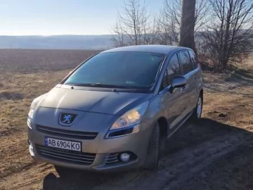 Авто Peugeot 5008 2009 № 7371047