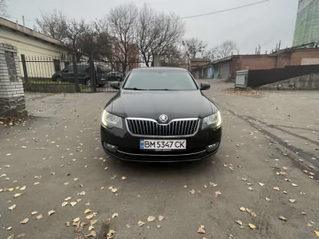 Авто Skoda Superb 2014 № 7371194