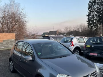 Авто Volkswagen Golf 2005 № 7371427