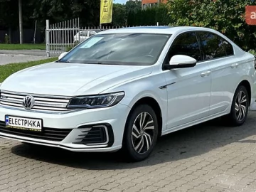 Авто Volkswagen E-Bora 2019 № 7371602