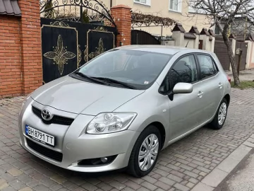 Авто Toyota Auris 2007 № 7371737