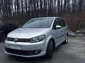 Авто Volkswagen Touran 2012 № 7371774