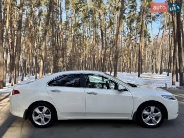 Авто Honda Accord 2012 № 7371799