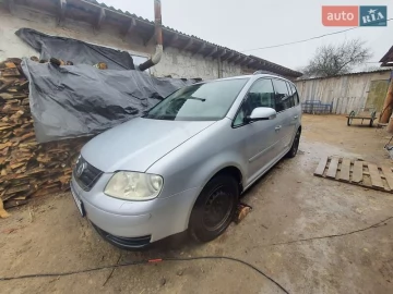 Авто Volkswagen Touran 2004 № 7372181