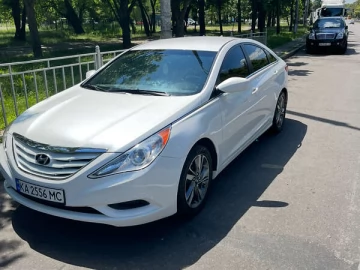Авто Hyundai Sonata 2010 № 7372360