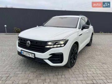 Авто Volkswagen Touareg 2022 № 7372452