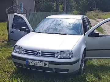 Авто Volkswagen Golf 2000 № 7372557