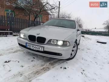 Авто BMW 5 Series 2001 № 7372599