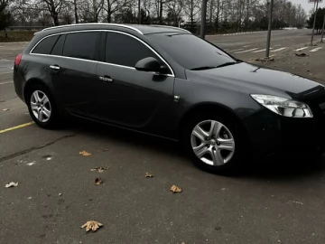 Авто Opel Insignia 2010 № 7372630