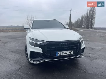 Авто Audi Q8 2020 № 7372831