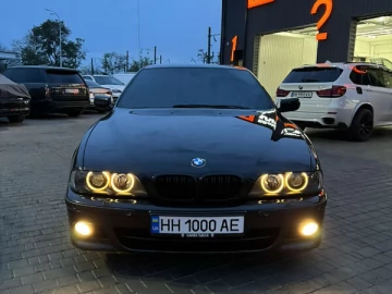 Авто BMW 5 Series 2002 № 7372987