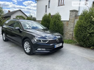 Авто Volkswagen Passat 2018 № 7373352
