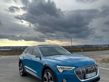 Авто Audi E-Tron 2018 № 7373416