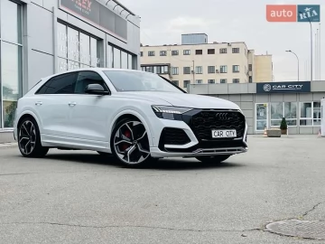 Авто Audi Rs Q8 2021 № 7373447