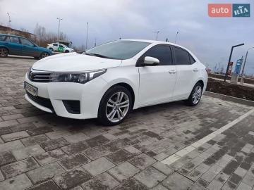 Авто Toyota Corolla 2013 № 7373698