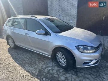 Авто Volkswagen Golf 2018 № 7373859