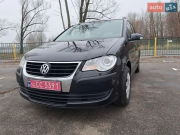 Авто Volkswagen Touran 2007 № 7374351