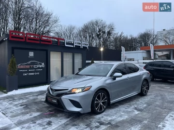 Авто Toyota Camry 2018 № 7374712