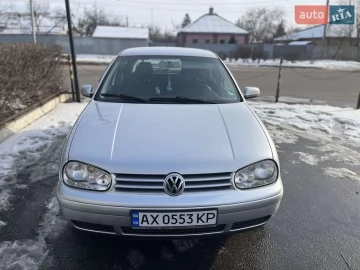 Авто Volkswagen Golf 2002 № 7374992