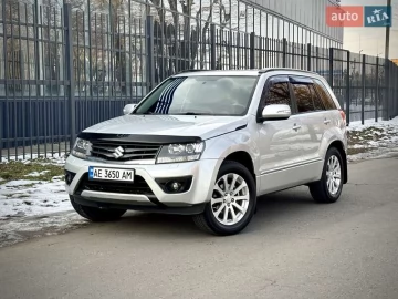 Авто Suzuki Grand Vitara 2014 № 7375325