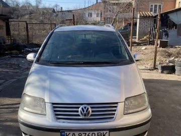 Авто Volkswagen Sharan 2008 № 7375768