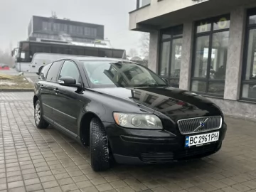 Авто Volvo V50 2006 № 7375771