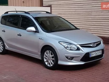Авто Hyundai I30 2011 № 7375880