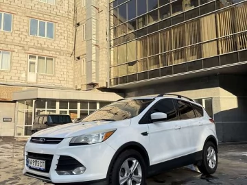 Авто Ford Escape 2014 № 7375972