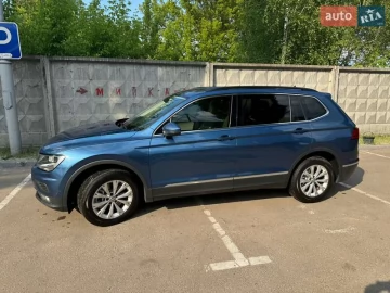 Авто Volkswagen Tiguan 2017 № 7376245