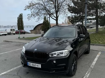 Авто BMW X5 2018 № 7376286