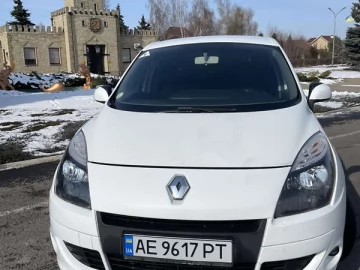 Авто Renault Scenic 2011 № 7376575