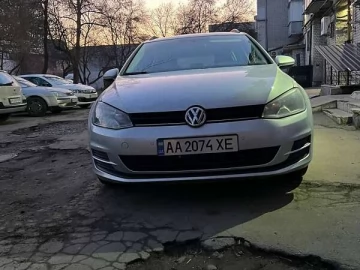 Авто Volkswagen Golf 2013 № 7376600