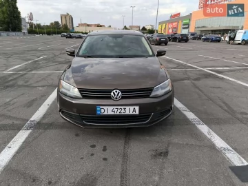 Авто Volkswagen Jetta 2013 № 7376892