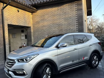 Авто Hyundai Santa Fe 2016 № 7377246