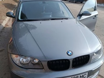 Авто BMW 1 Series 2009 № 7378024