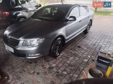 Авто Skoda Superb 2009 № 7378028