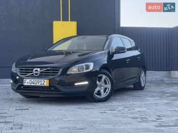 Авто Volvo V60 2016 № 7378214