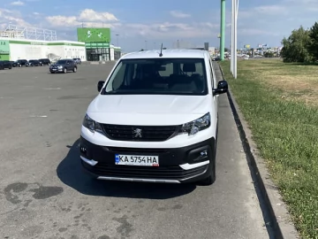 Авто Peugeot Rifter 2023 № 7378811