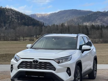 Авто Toyota Rav4 2023 № 7378860