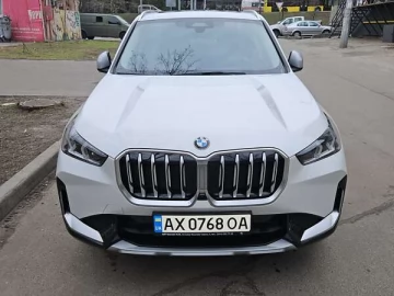 Авто BMW X1 2023 № 7378884