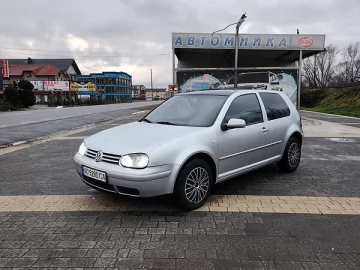 Авто Volkswagen Golf 2000 № 7378978