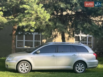 Авто Toyota Avensis 2004 № 7379258