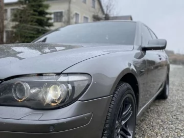 Авто BMW 7 Series 2007 № 7379575
