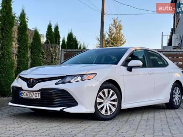 Авто Toyota Camry 2018 № 7380069